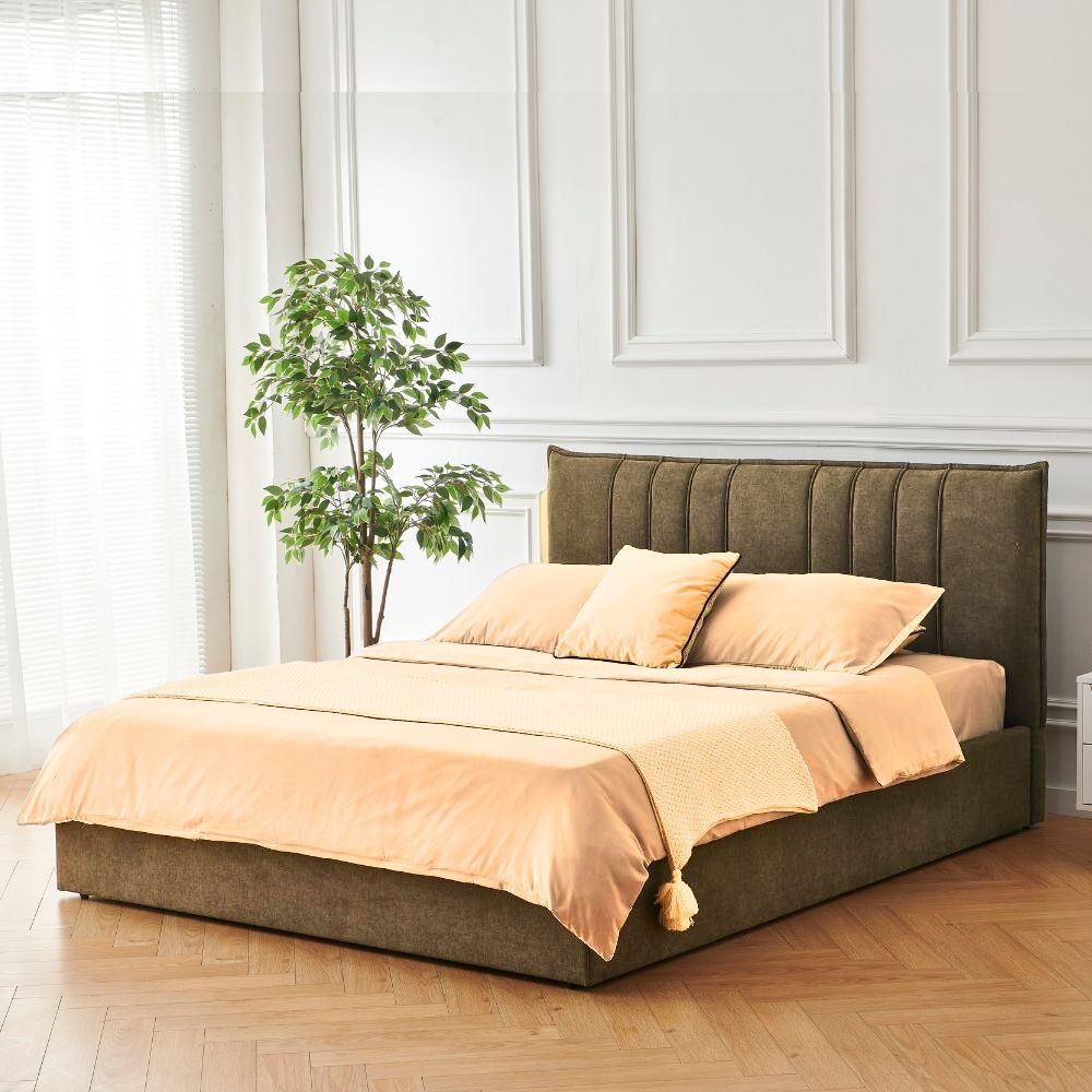 Letto Matrimoniale Saturno Tessuto Marrone Testiera Cuciture Verticali 160x190 cm