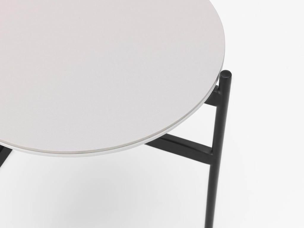 Tavolino con top in ceramica 40x40x45h cm