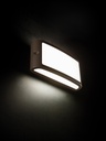 Applique in alluminio pressofuso con diffusore in termoplastico opalino - Luce calda 3000°K - 10W - 840 lumen - IP54 grafite - Samnite