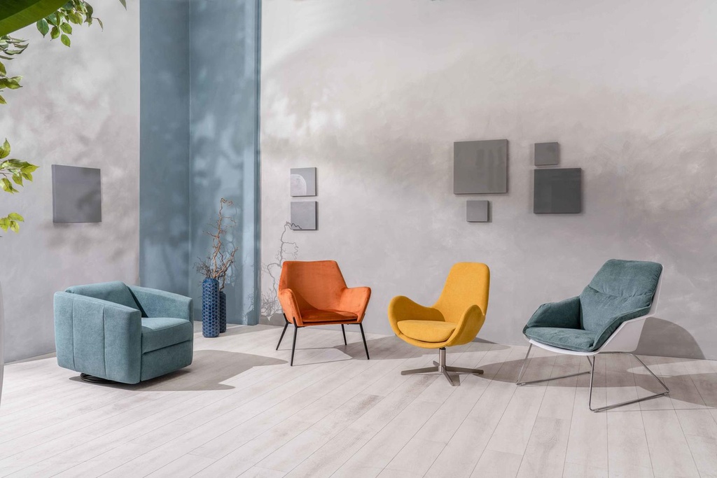  Poltrona in polipropilene acquamarina 85 cm x 74 cm H. 86 cm - Samnite