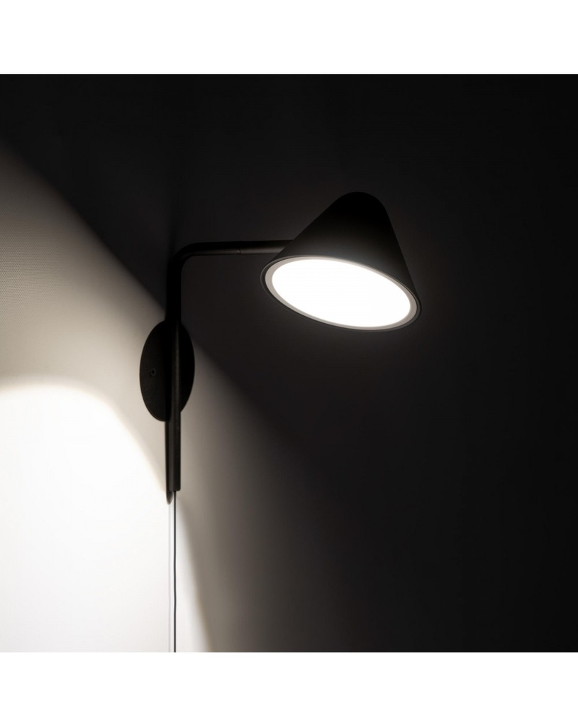 Applique LED Antares in metallo nero STS - Samnite
