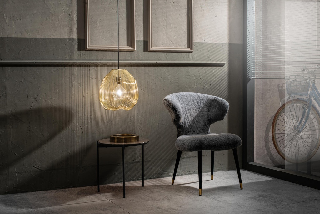 Poltrona in pelliccia sintetica grigia e gambe in nero/oro - Samnite