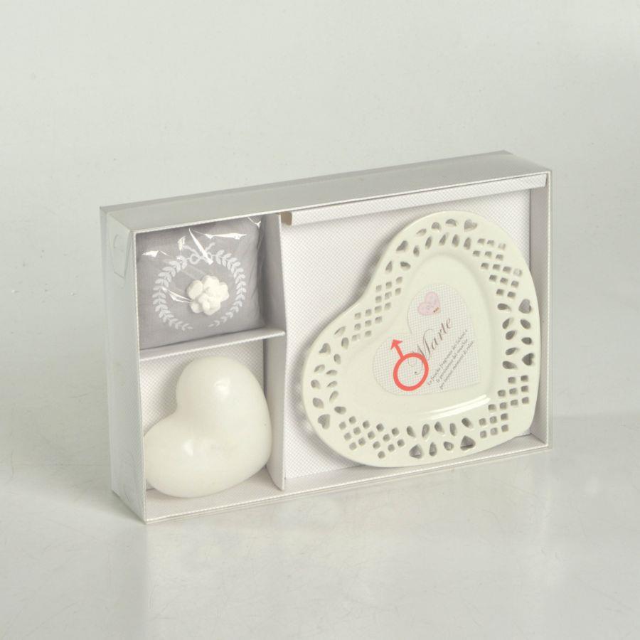 Candela c/piattino cuore marte licheni&amp;muschio cm26x17h4,5 - 15ore