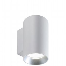Lampada da parete in alluminio pressofuso con diffusori in vetro trasparente - Consumo 10W - Flusso luminoso 885 lumen - Classe di efficienza energetica E - Illuminazione LED COB Ø10,5mm - Temperatura di colore 3000°K - Alimentazione 230V - Classe di protezione IP65 - Potenza massima lampade 10W bianco